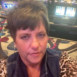 Meet your Posher, Paula